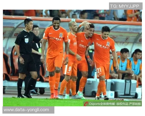 鲁能与国安激战在即前瞻分析两队状态与战术对决的关键因素 鲁能与国安激战在即前瞻分析两队状态与战术对决的关键因素